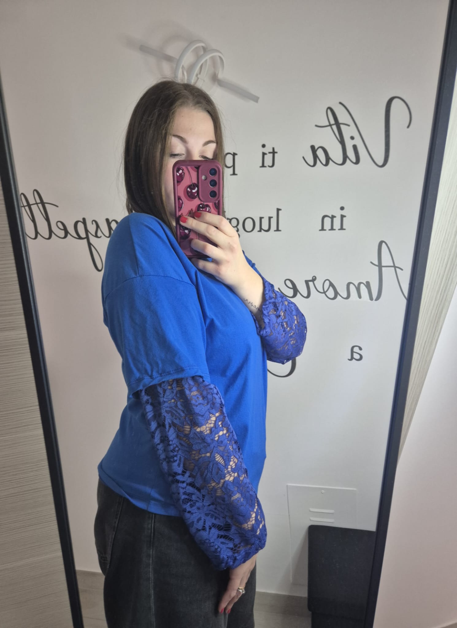 T-shirt con pizzo